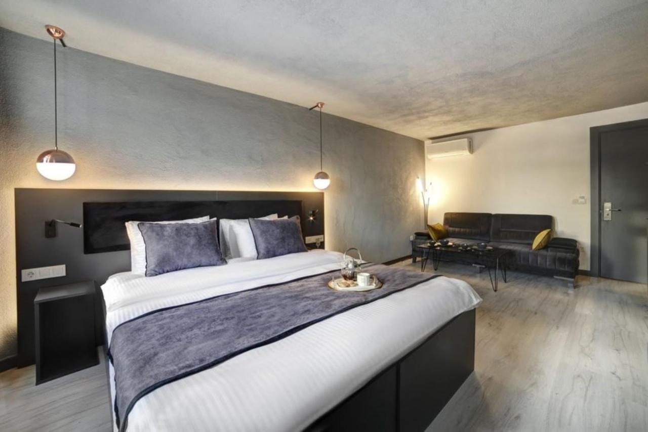 Taksim Seya Suites Hotel Истанбул Екстериор снимка
